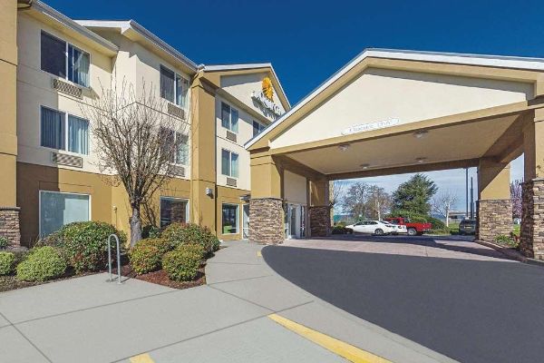 La Quinta Inn Ste Central Point - Medford